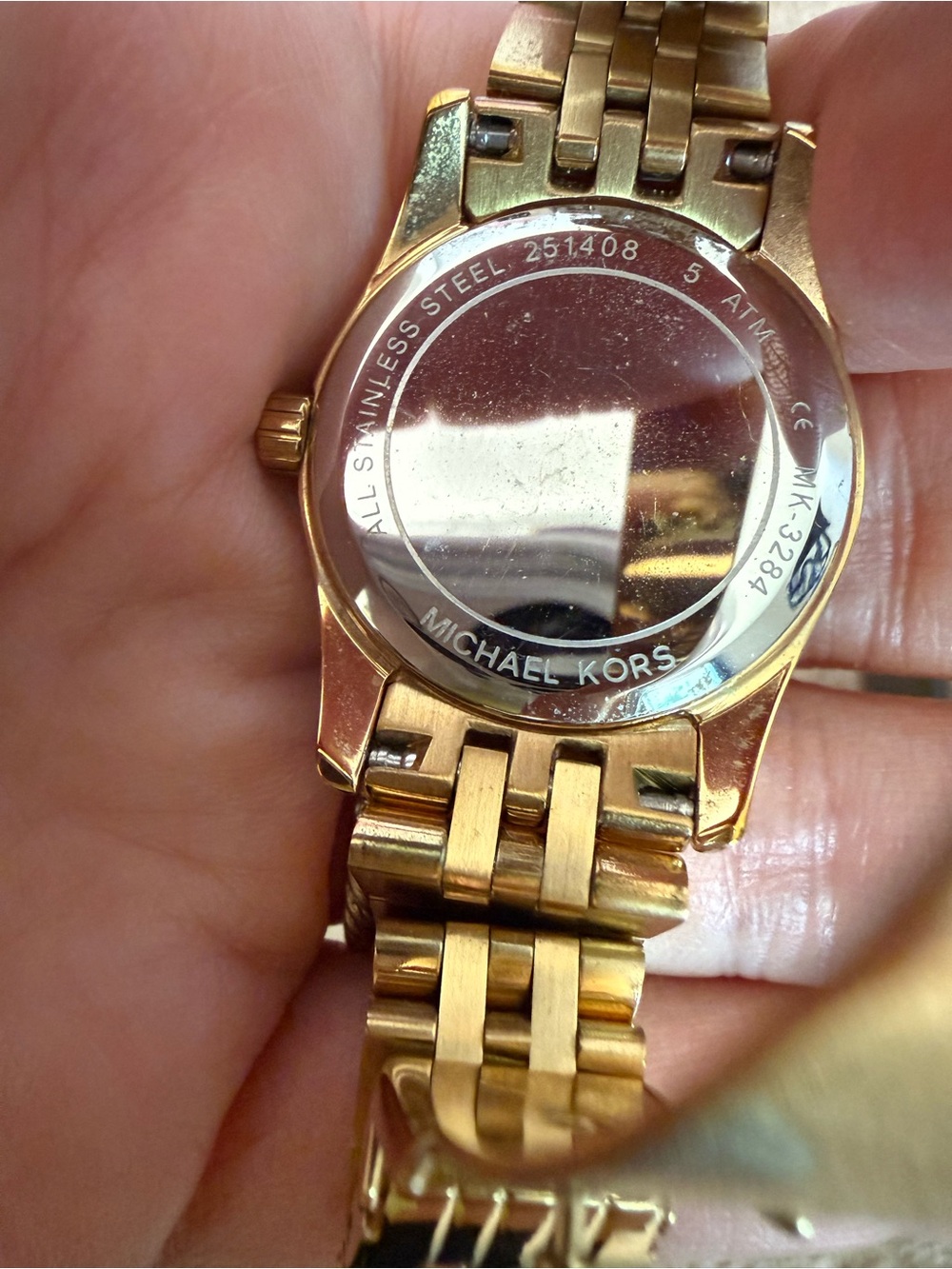 Michael Kors Lexington Watch - Picture 5 of 8